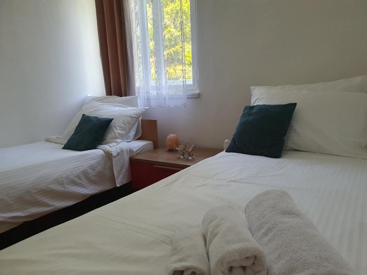 Lola Bivio Apartment Рийека Екстериор снимка